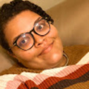 Meet your Posher, Holli